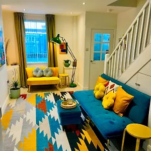 Stay-k-belfast Cosy Entire House 10 Mins From Centre , Belfast United Kingdom